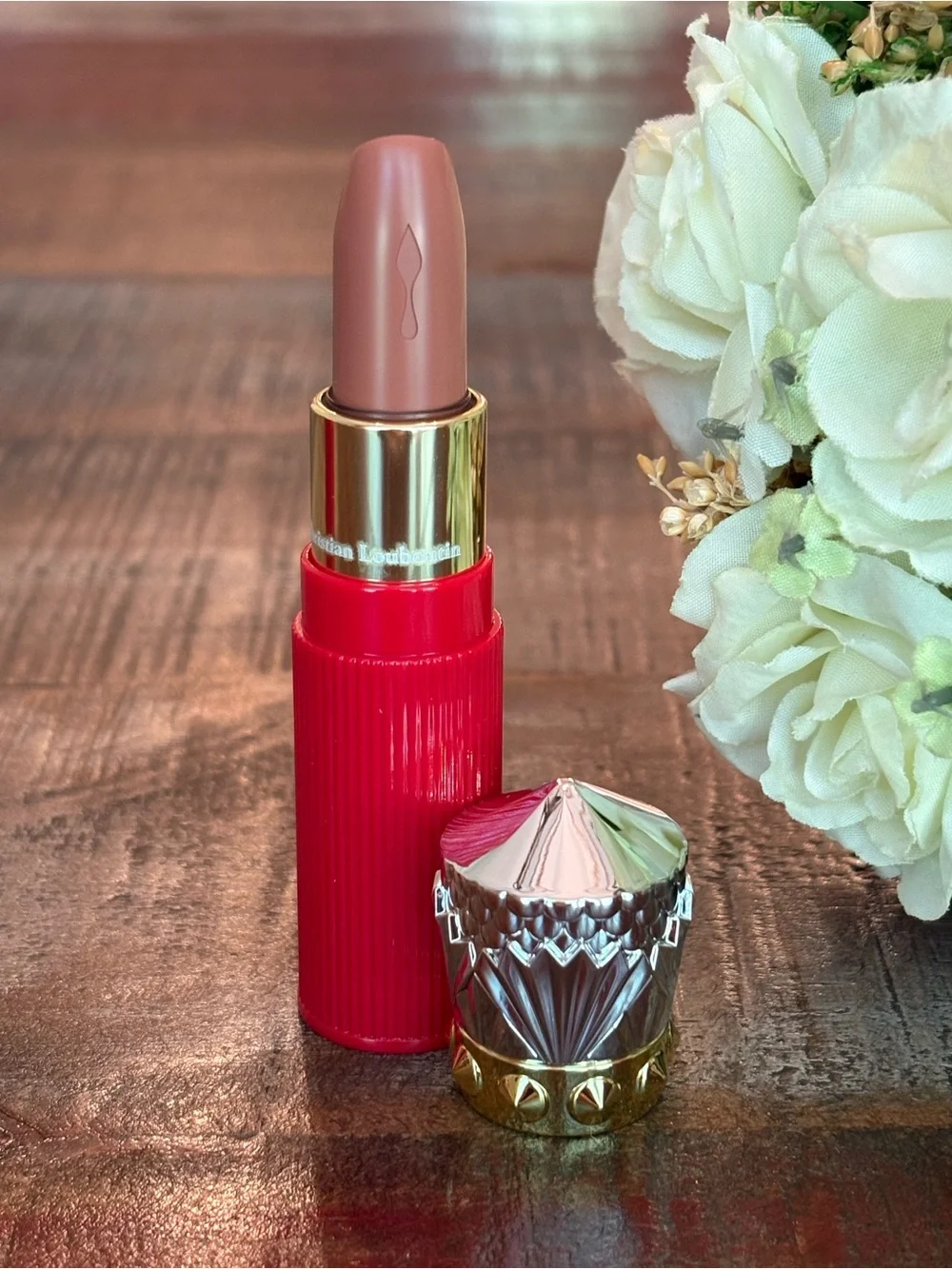 NEW Christian Louboutin ROUGE LOUBOUTIN Lipstick GLOW ON THE GO in CRAZY PALE!